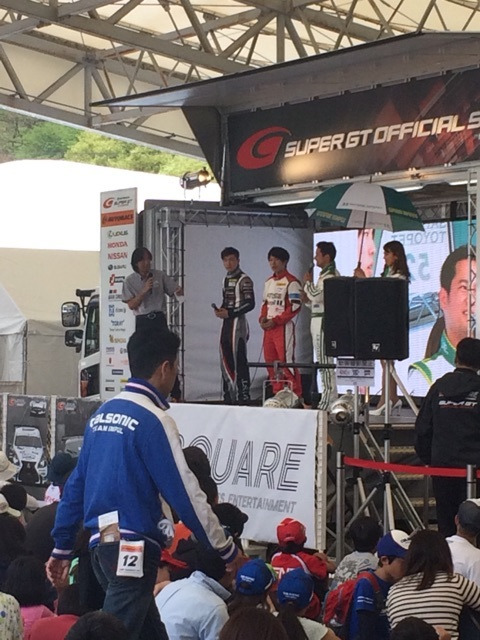 {FB56B415-5B74-41A6-9DA2-ED57B2338A98:01}