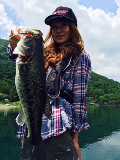 {1FC68686-91B4-444A-9BA1-371F78FE7D6A:01}