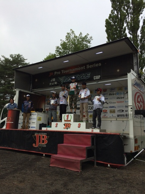 {DA031F02-18D1-4E5E-A403-B243890CEAB6:01}