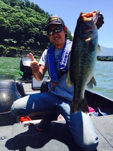 {EB187583-C373-4210-81A7-47F57FC51E3A:01}