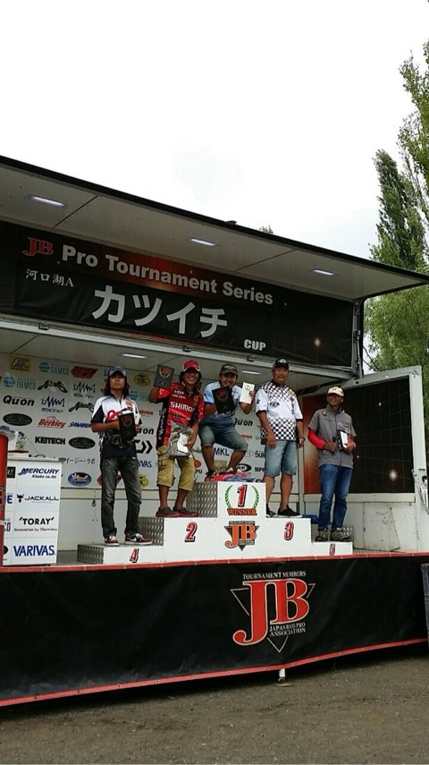 {7DEC1127-8B44-4B4F-AF72-8F64AD3642CB:01}