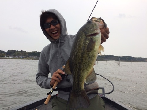 {EF0E5647-9A17-4902-9DD4-4CAAC8274DAA}