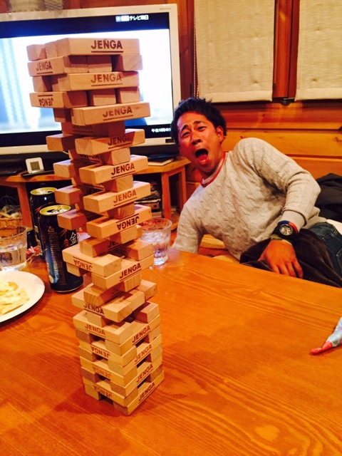 {5E72EE04-81DD-48B0-B2EE-0D146197EF76}