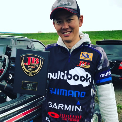 {C18EE090-D44E-48D1-8BAD-B4500B01716F}