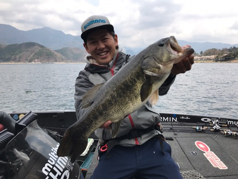 {BEC6F8B3-4F6B-4576-BE75-AF80E10F34B4}