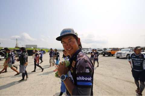 {1E440418-615E-45B4-94B7-23CA67737D98}