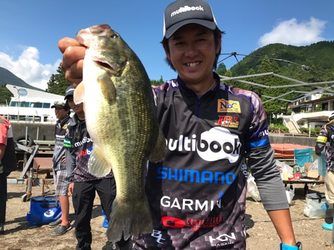 {7CDFDEBF-B524-4429-B428-5B7C715E981C}