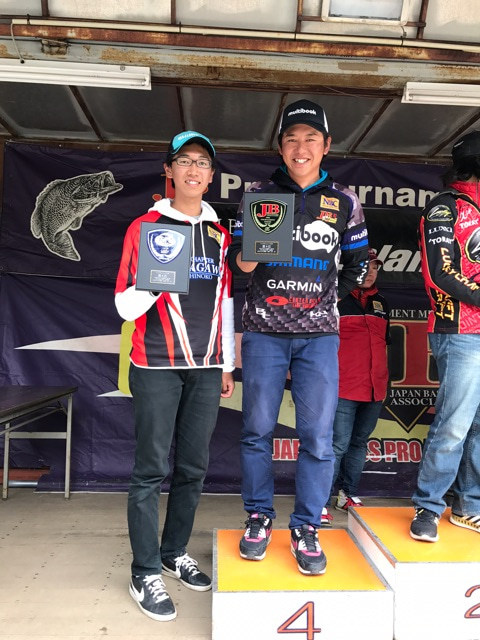 {E8818CCF-73BE-4885-8A07-BE2603E20599}