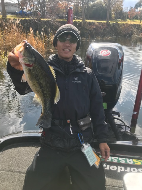 {27C393EF-1007-4283-BD58-A0BB86515E00}