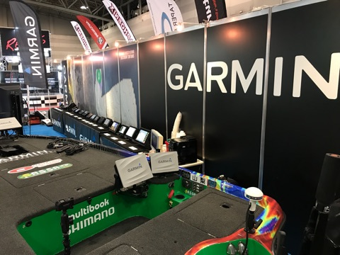 {04CD6112-3C2F-4790-AE9C-429BA9FA6AC2}